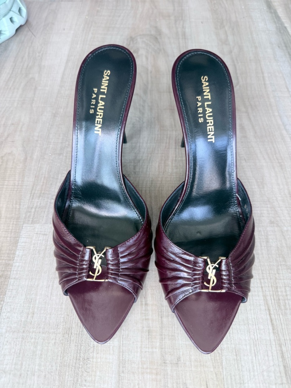 Saint Laurent Baby Splendor Vintage Bordeaux Leather Pointed Mule Heels